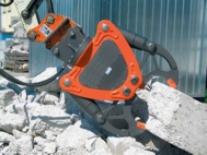 CC430 - Attachable demolition tongs for breaking concrete walls and masonry, wall thickness up to 435 mm
