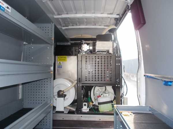 ROAD CLEANER RC-H2 - Ölspurbeseitigung - Hochdruckreiniger und Vakuumsauger